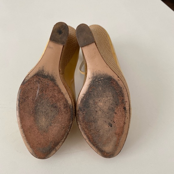 Gucci Patent Wedge Shoe - Picture 5 of 6